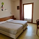 Daniela Ξενοδοχείο 2*