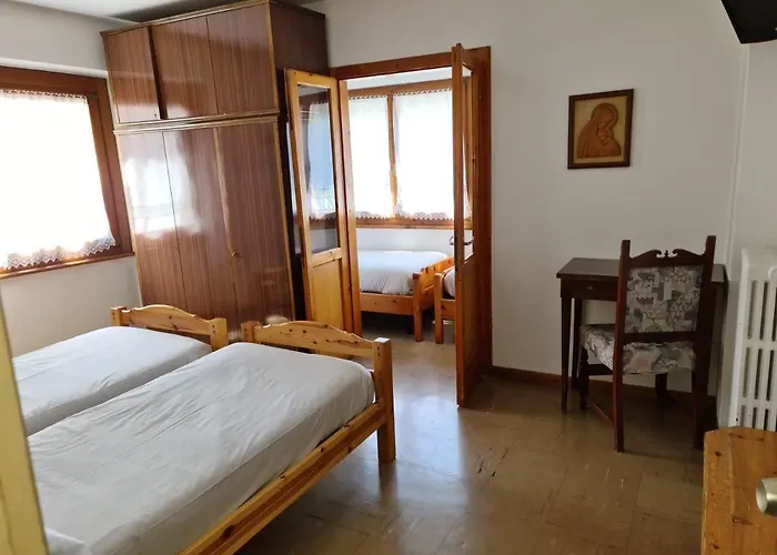 Daniela Отель Бормио